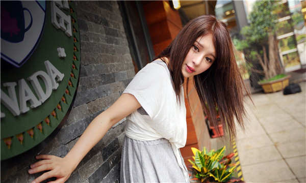 晋城想找一个女性生孩子给报酬-｛找个女人生孩子多少钱｝